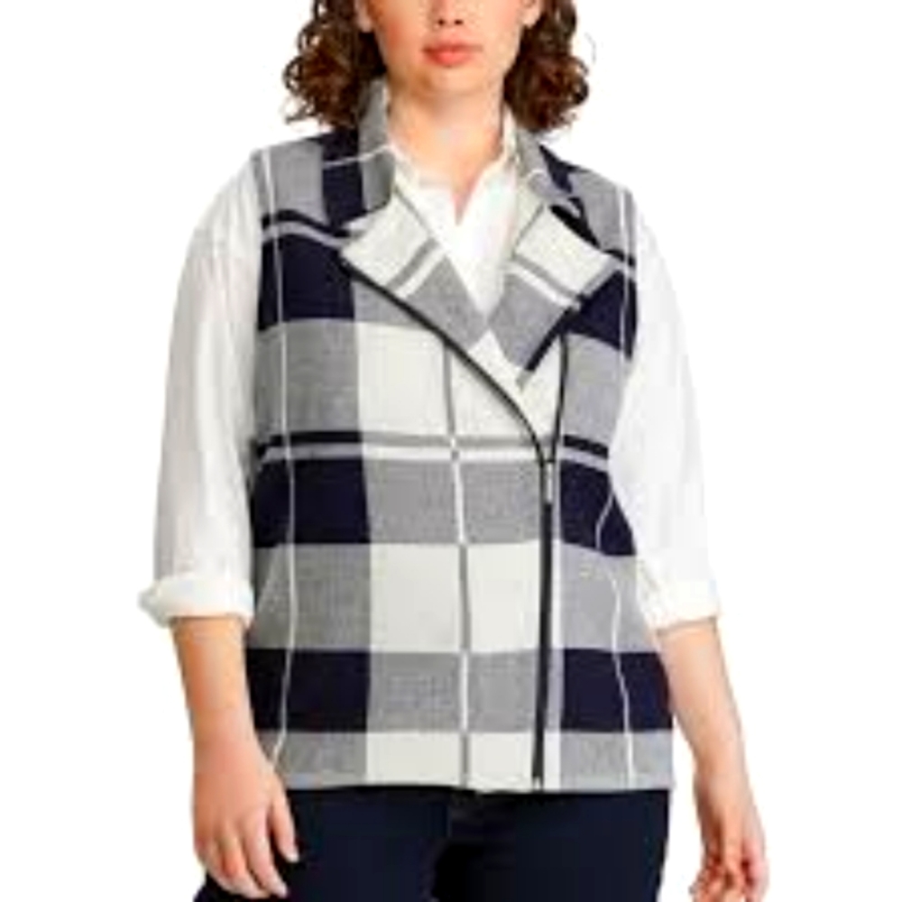 CHAPS: Plaid Vest